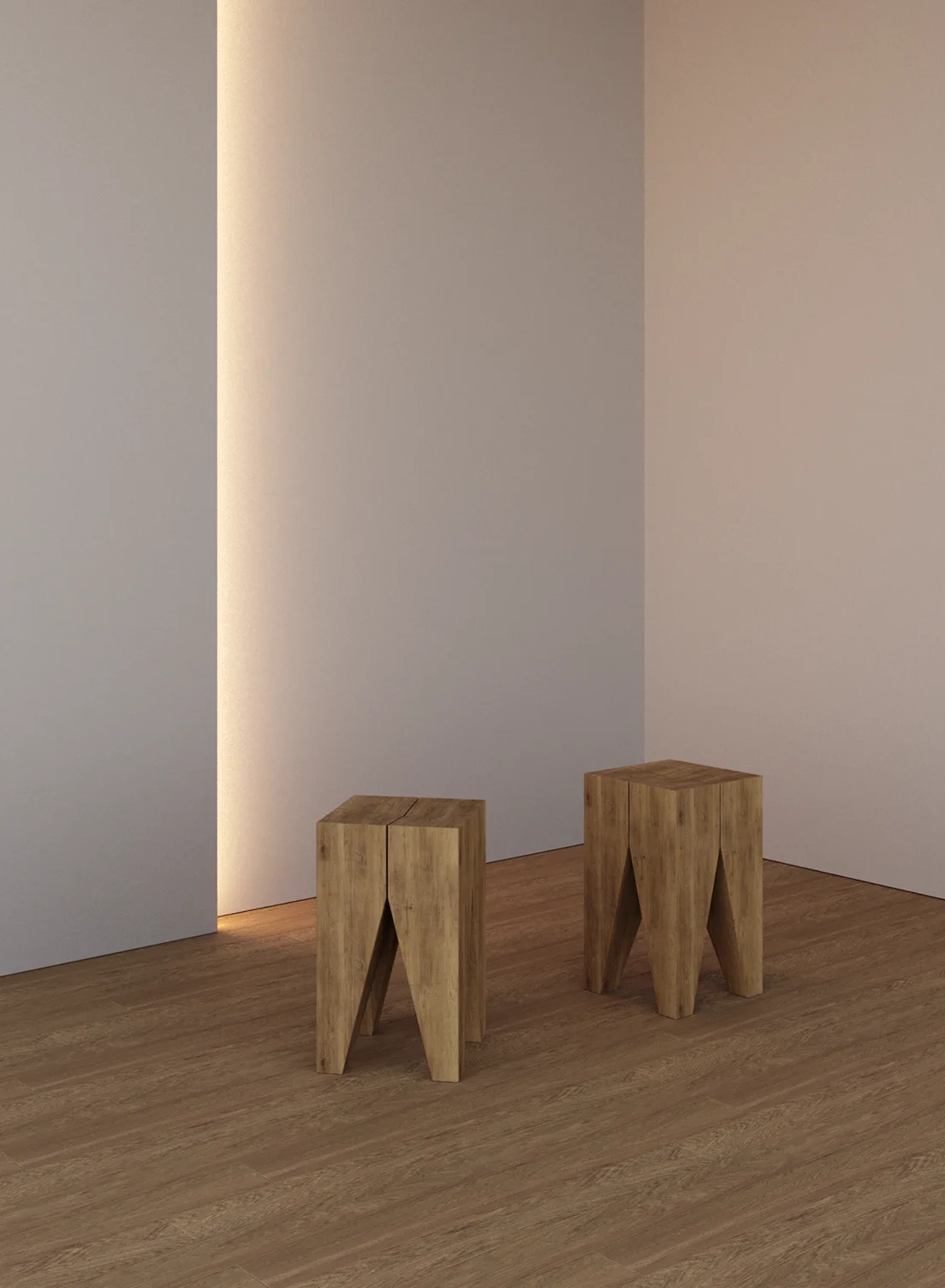 Zwei skulpturale Holzhocker mit eckigen, zahnförmigen Beinen auf Holzboden vor weißen Wänden mit weichem vertikalem Licht.
